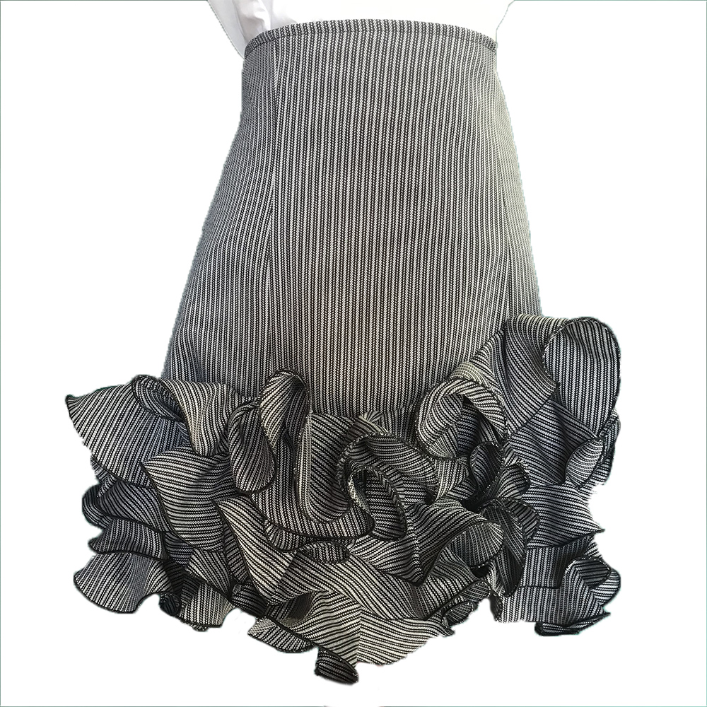 Falda Flamenca Rociera de rayas en gris - El rocio